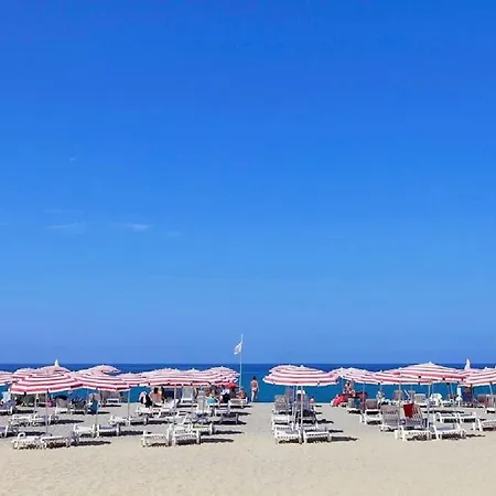 Beach Club Apartment