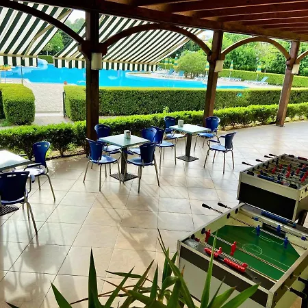 Apartment Beach Club