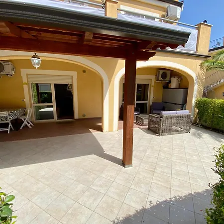 Apartment Beach Club Pizzo (Calabria)