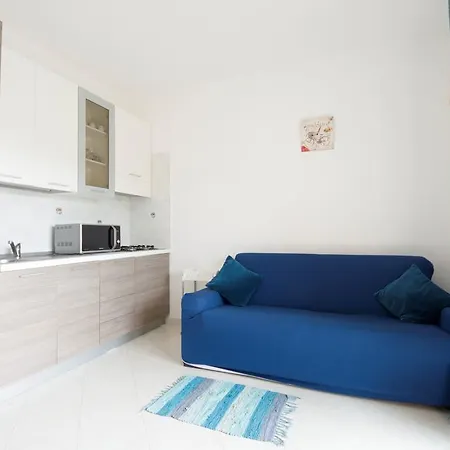 Apartment Beach Club