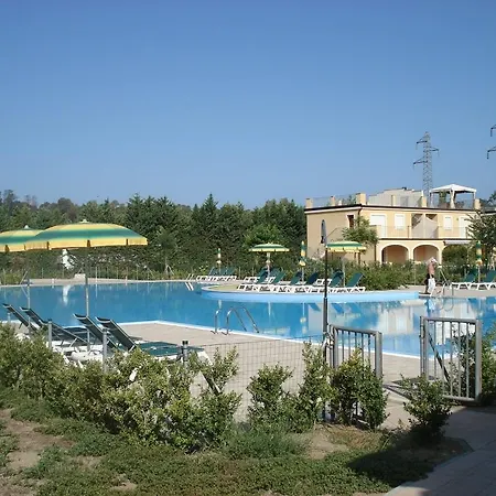 Beach Club Apartment